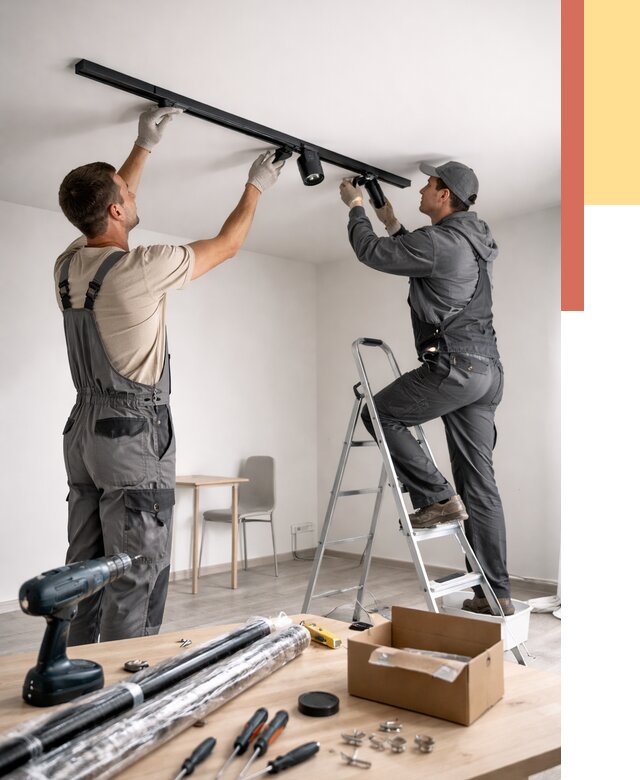 Установка трековых светильников в натяжной потолок в Мариинске от 4283 руб. | ОТДЕЛОЧНИК-Мрн